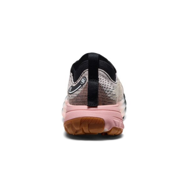 Women's Seek Trail Running Shoe | Black/Sunset Sand